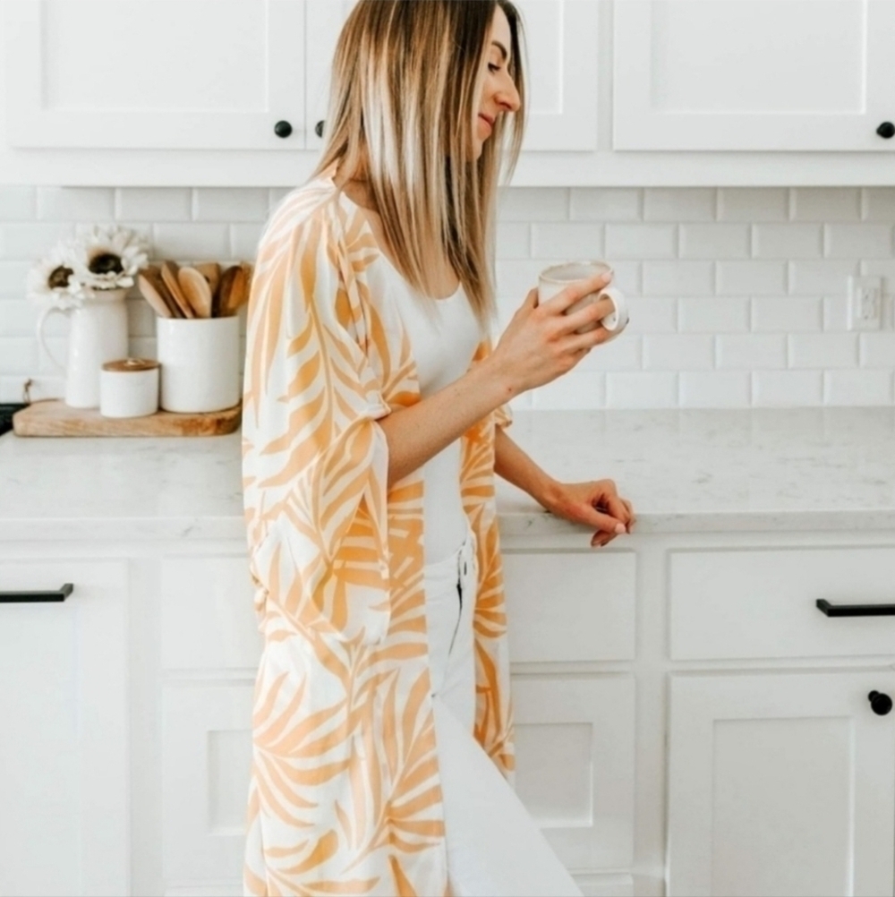Maison Du Soir Yellow & White Palm Print Robe Kimono Beach Coverup